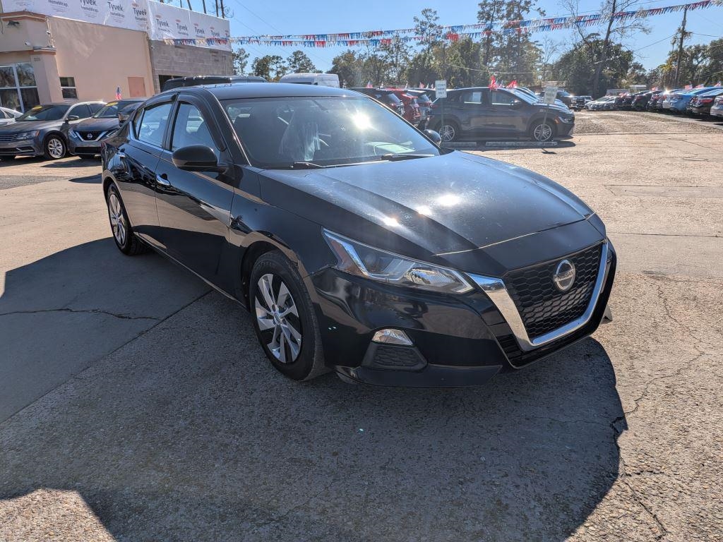 Nissan Altima  2019