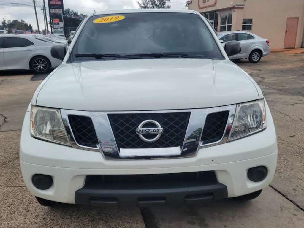 Nissan Frontier  2019