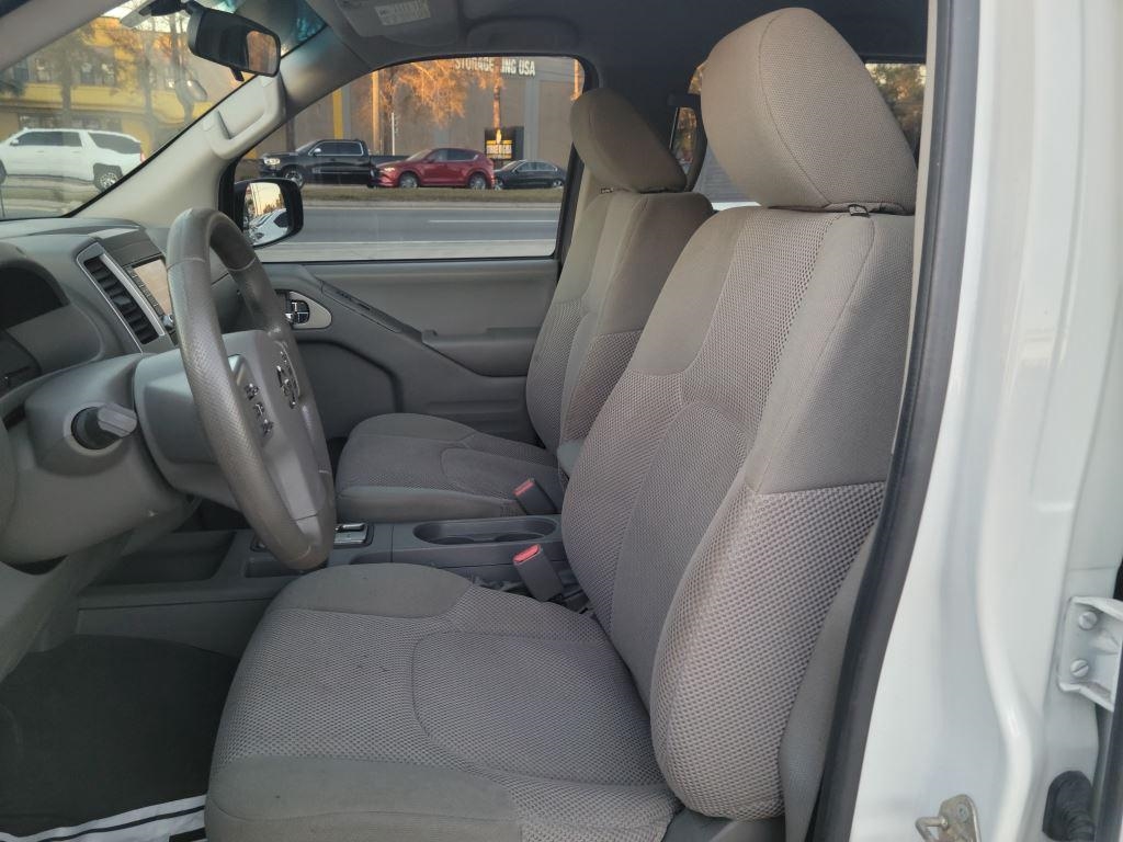 Nissan Frontier  2019