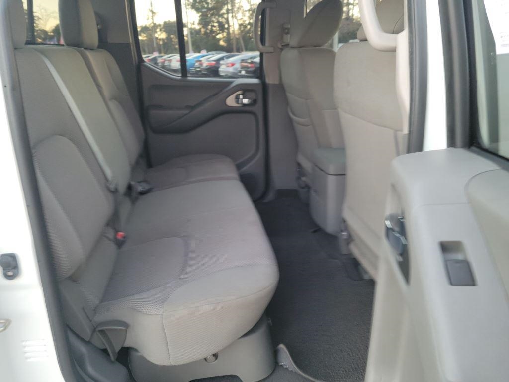 Nissan Frontier  2019