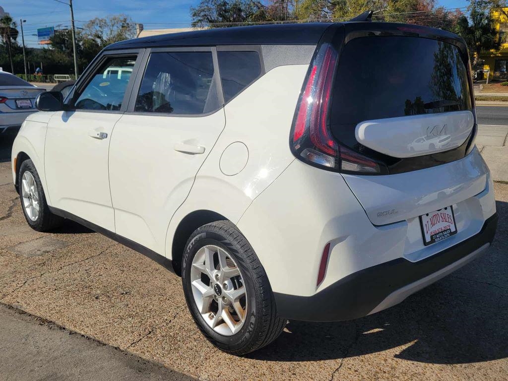 Kia Soul  2023