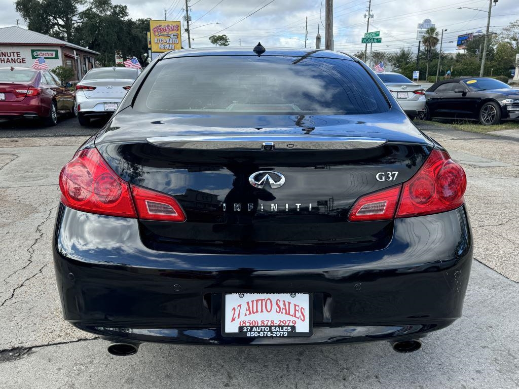 Infiniti G37 Sedan  2012