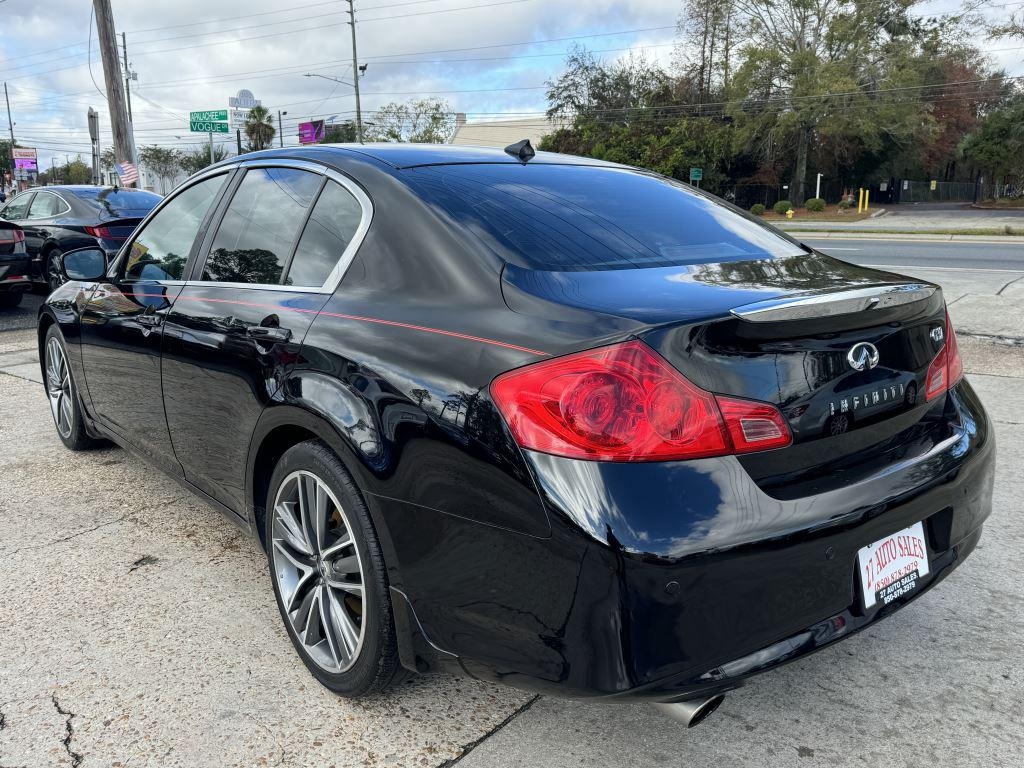 Infiniti G37 Sedan  2012