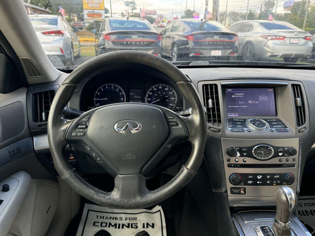 Infiniti G37 Sedan  2012