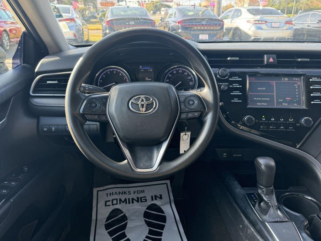 Toyota Camry  2019