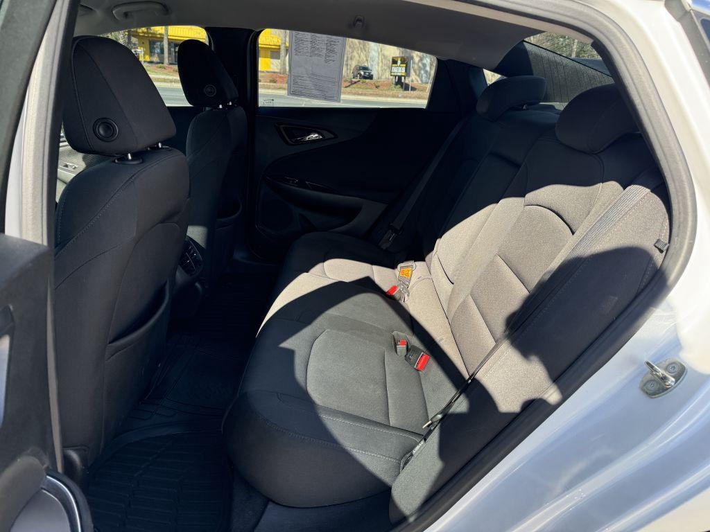 Chevrolet Malibu  2018