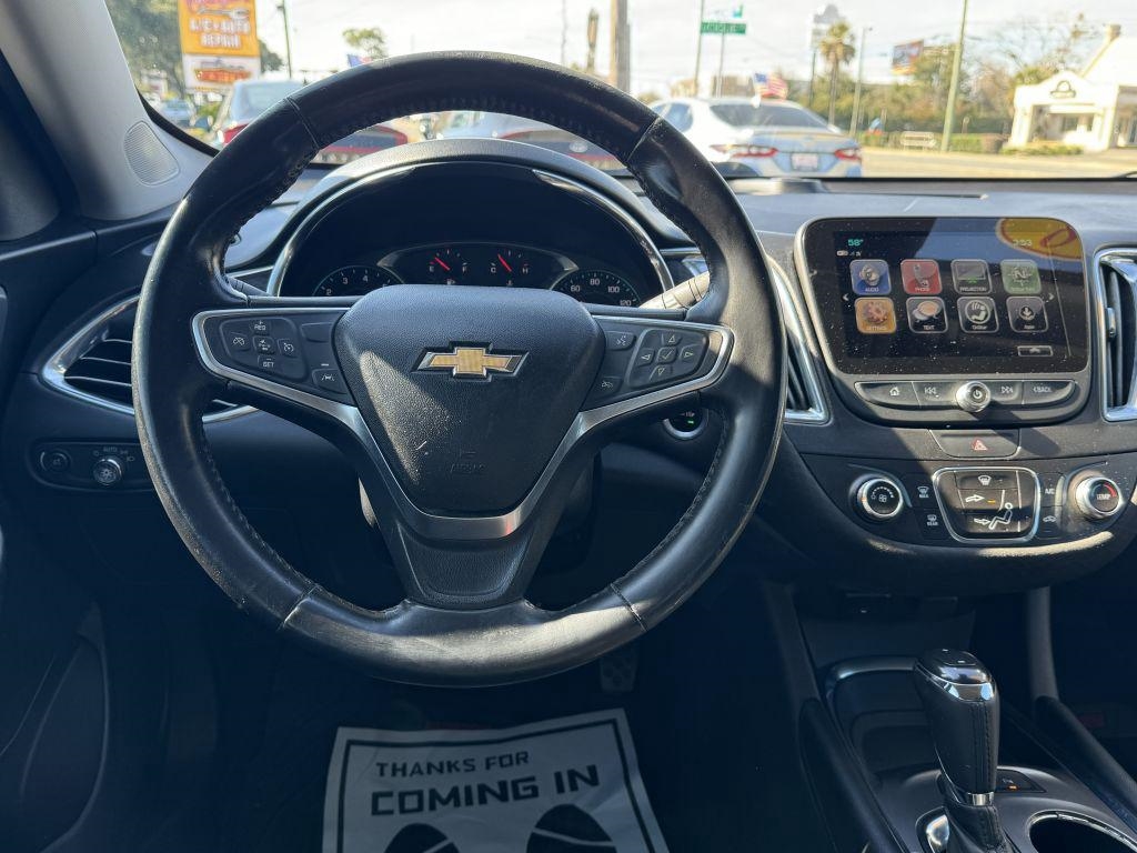 Chevrolet Malibu  2018