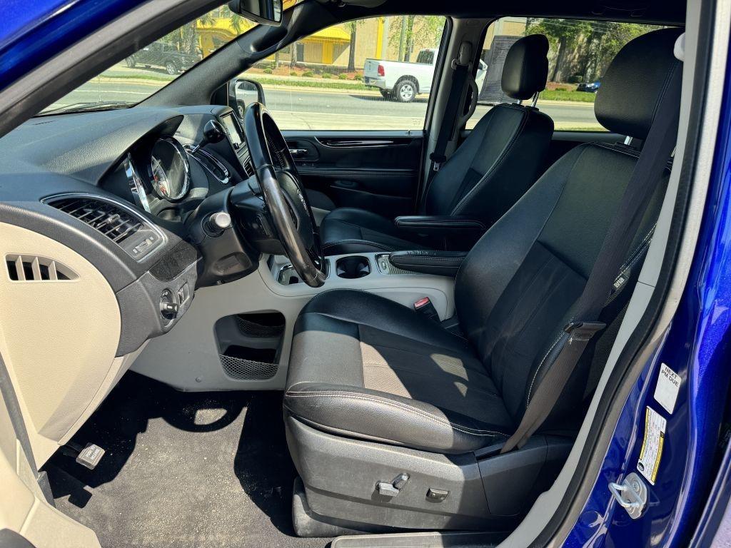 Dodge Grand Caravan  2020