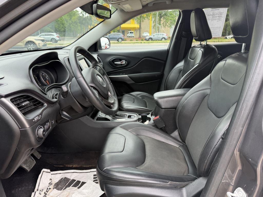 Jeep Cherokee  2019