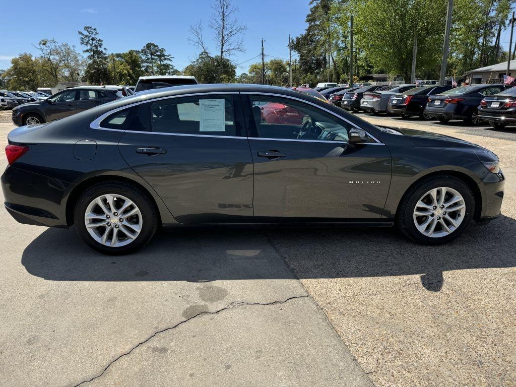 Chevrolet Malibu  2017