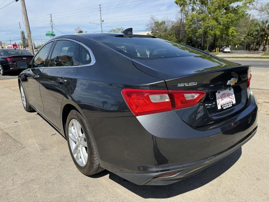 Chevrolet Malibu  2017