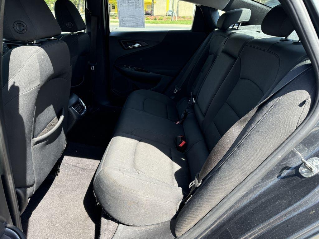 Chevrolet Malibu  2017