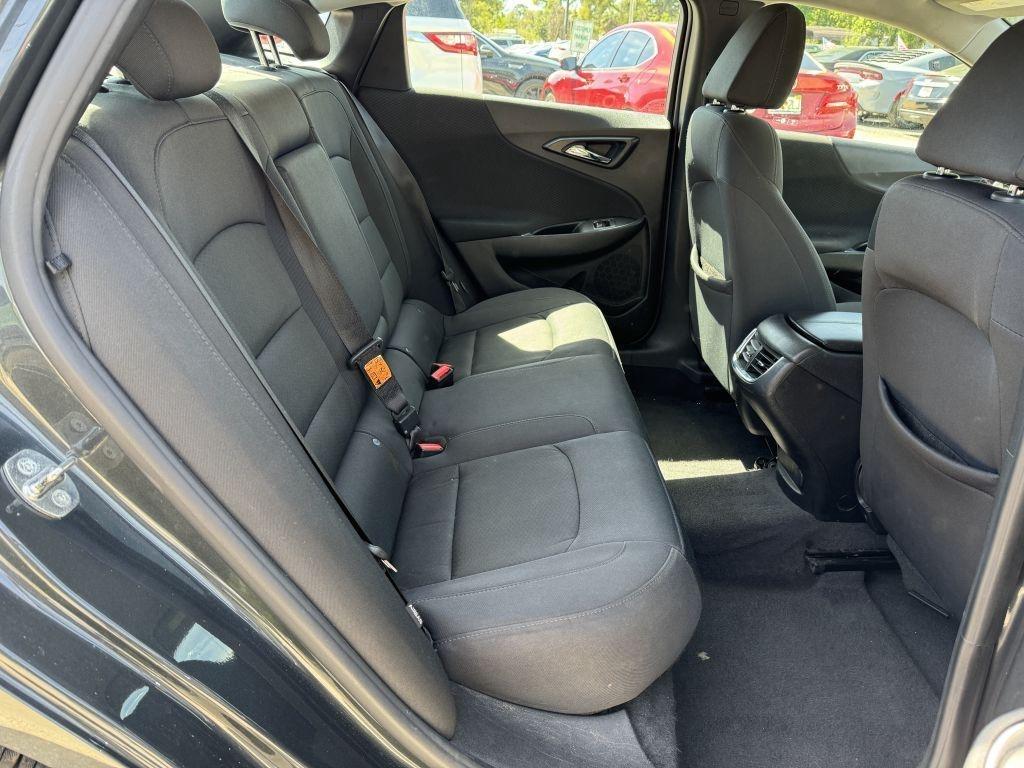 Chevrolet Malibu  2017