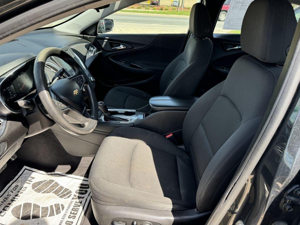 Chevrolet Malibu  2017