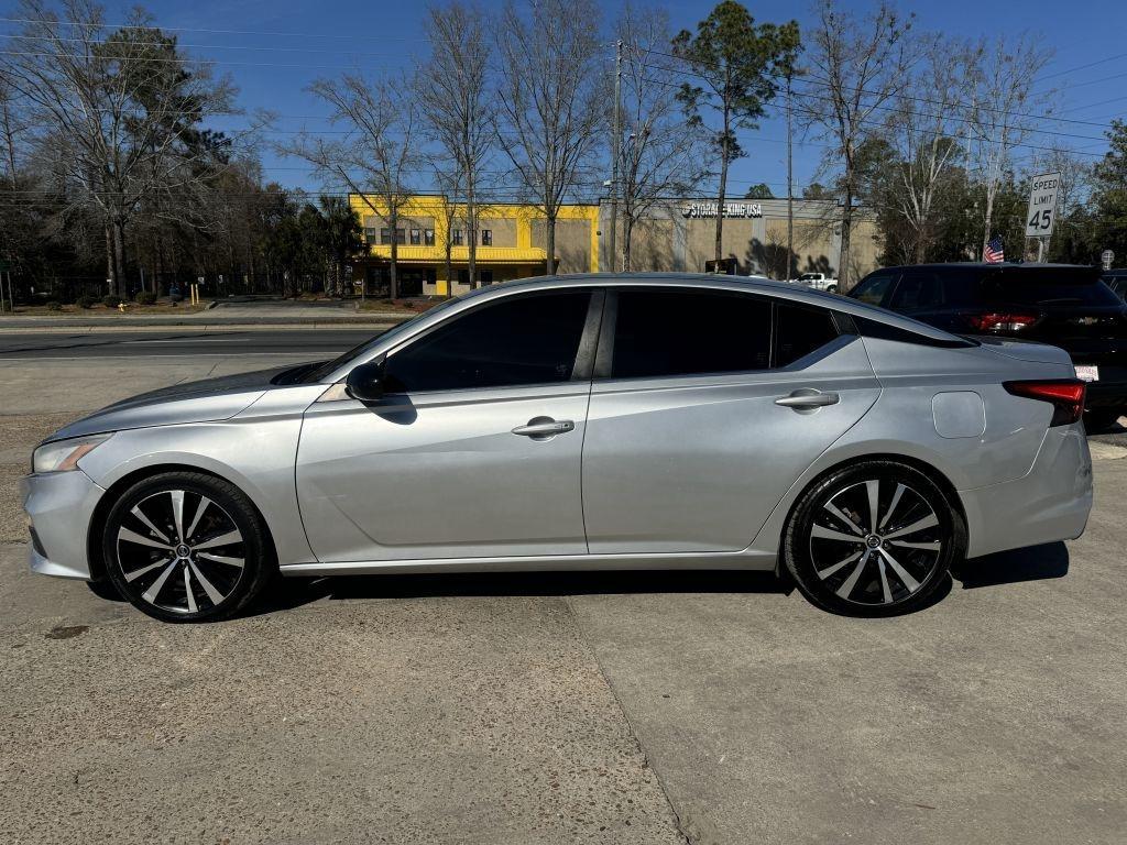 Nissan Altima  2019