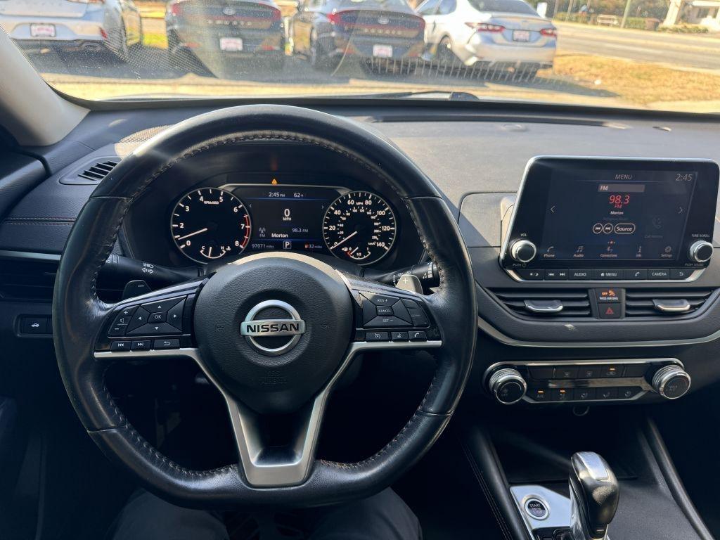 Nissan Altima  2019