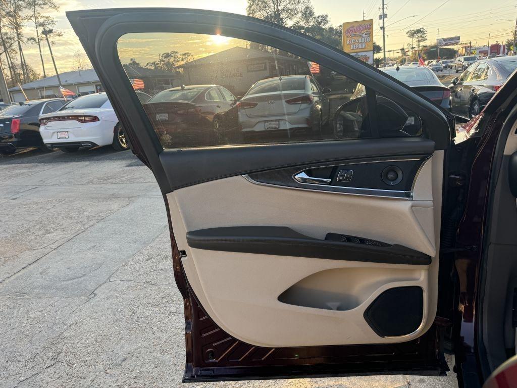 Lincoln Nautilus  2019