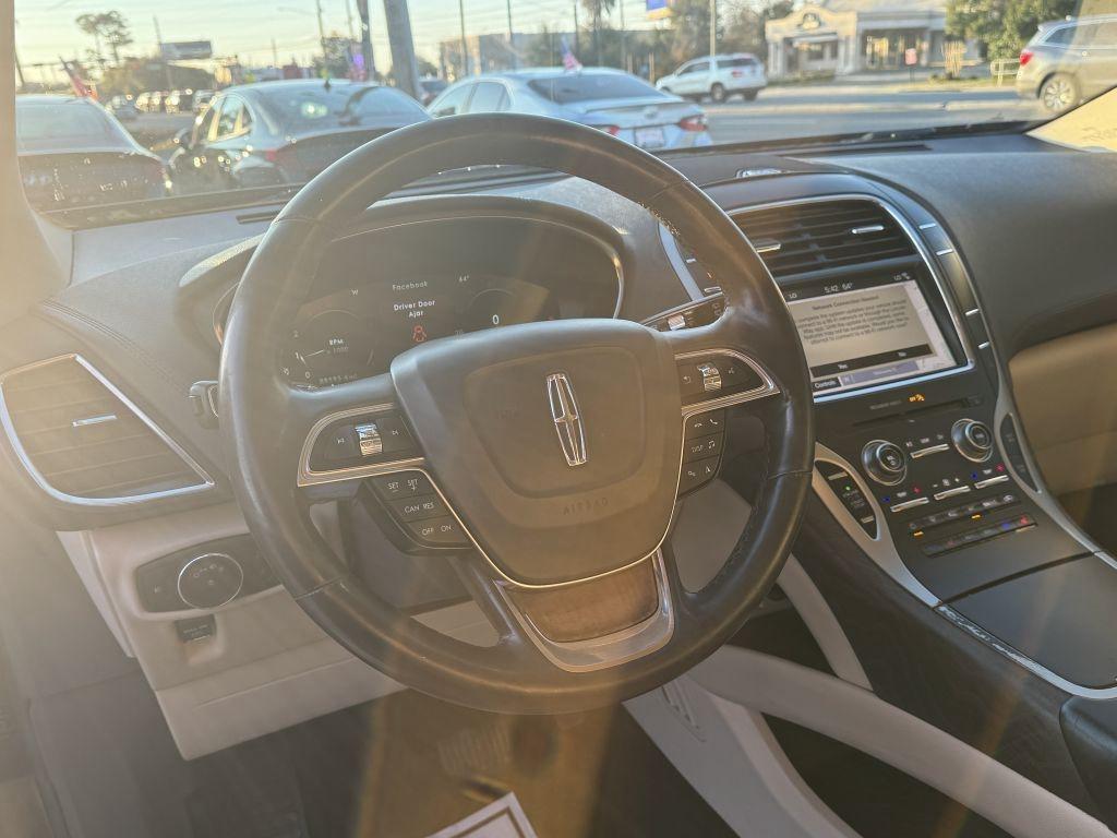 Lincoln Nautilus  2019