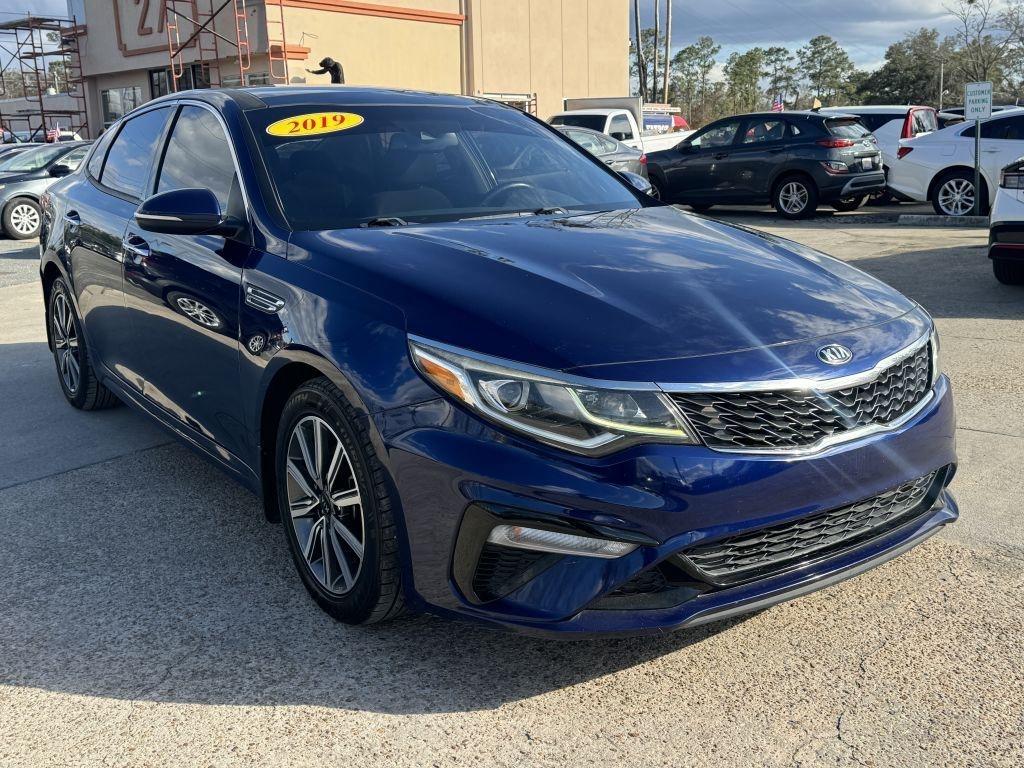 Kia Optima  2019