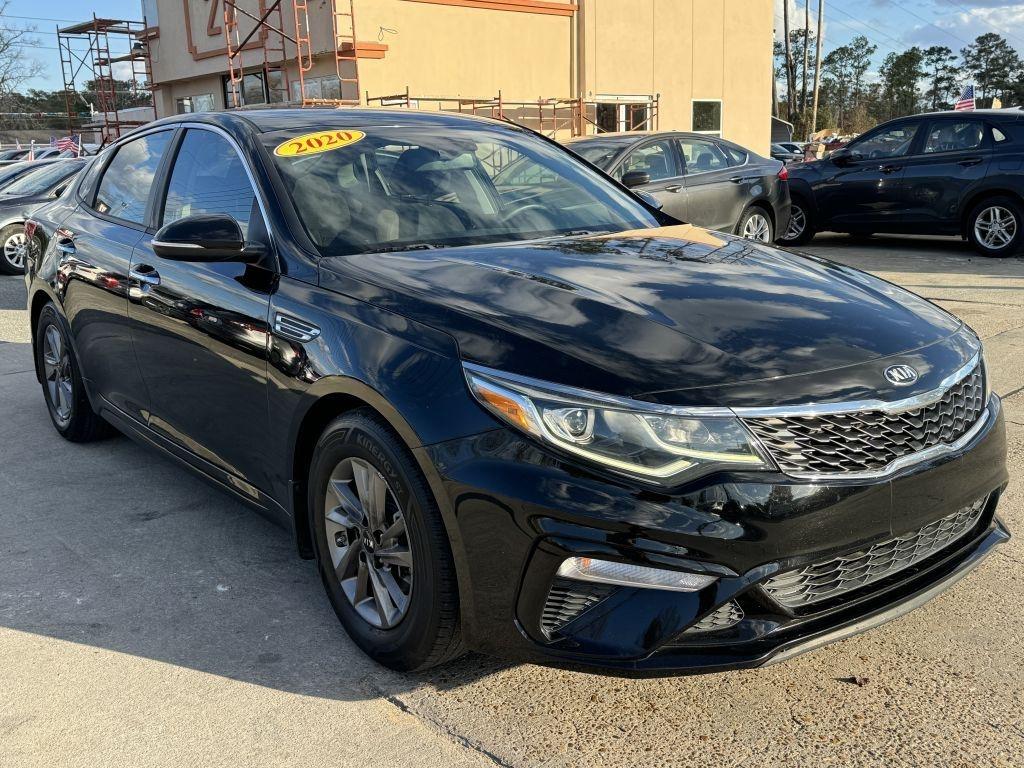 Kia Optima  2020