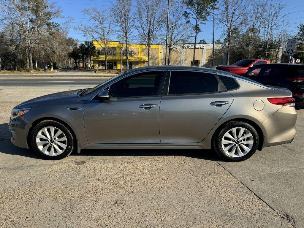 Kia Optima  2017
