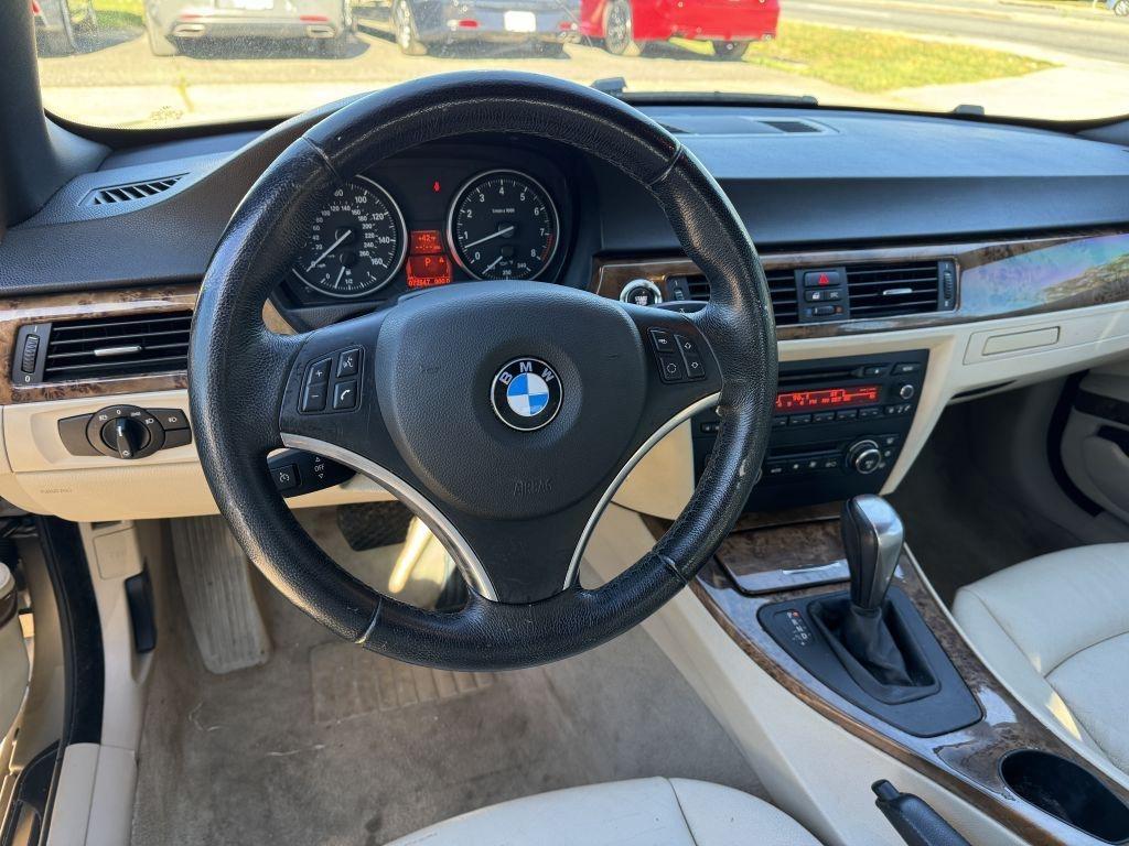 BMW 3 Series  2008