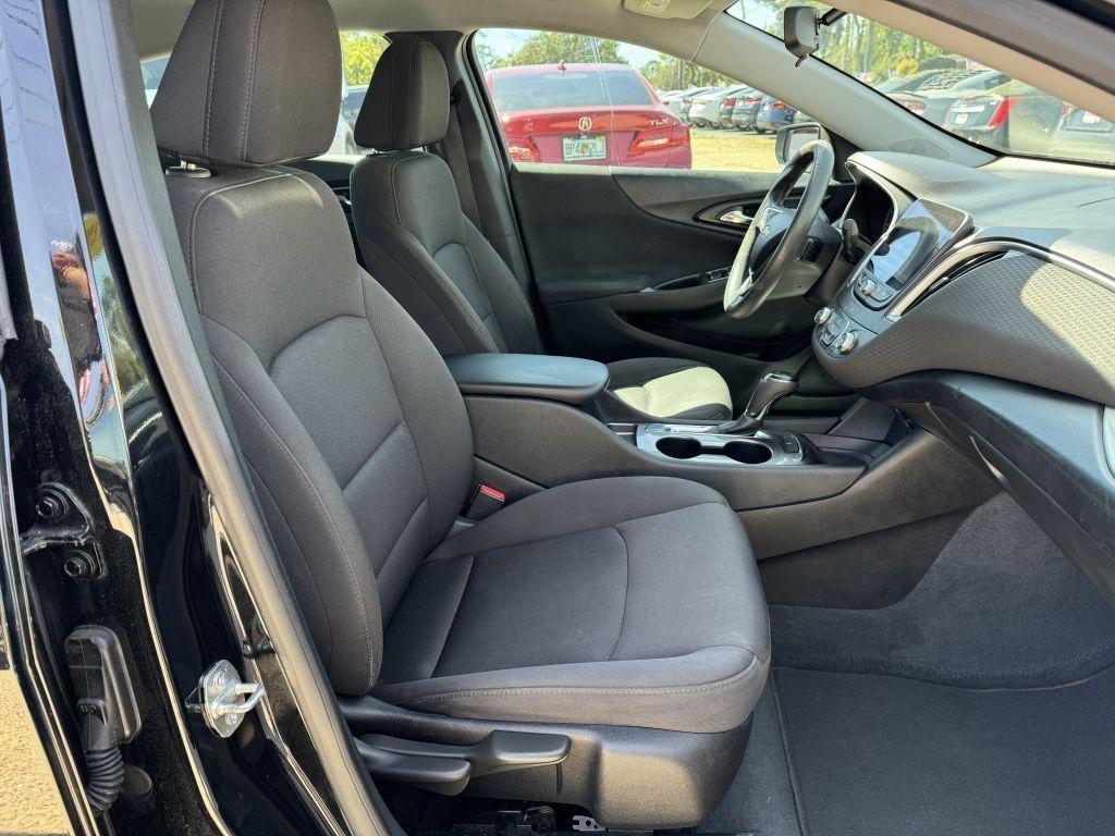 Chevrolet Malibu  2019