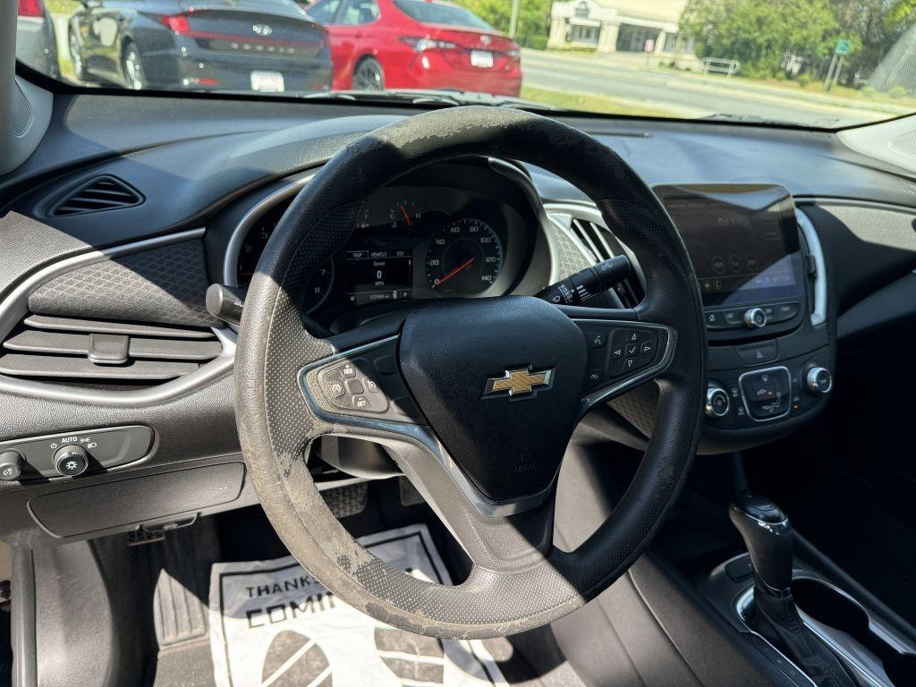 Chevrolet Malibu  2019