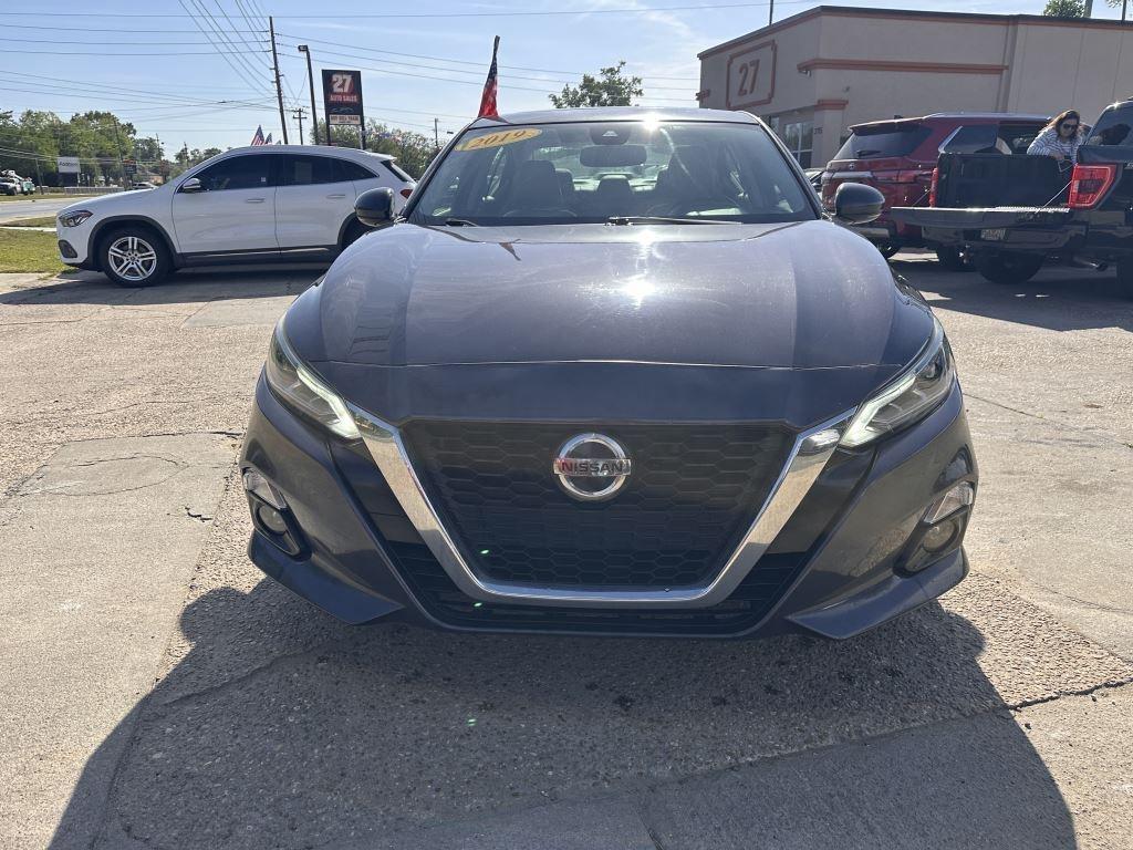Nissan Altima  2019