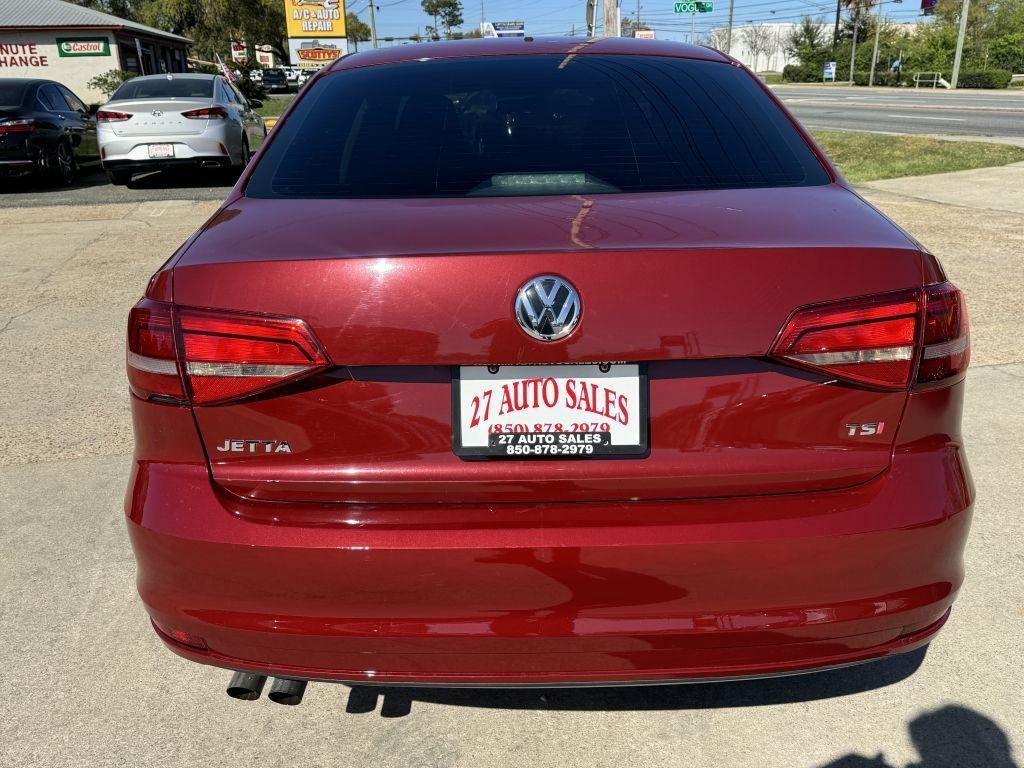 Volkswagen Jetta Sedan  2016