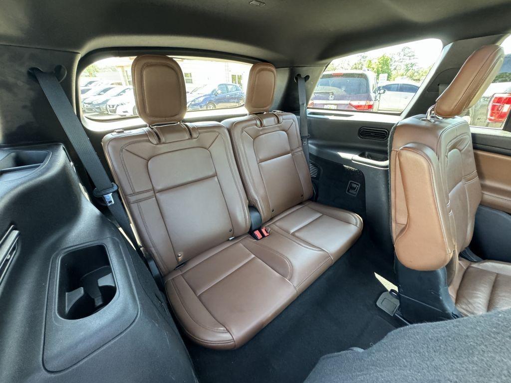 Lincoln Aviator  2020