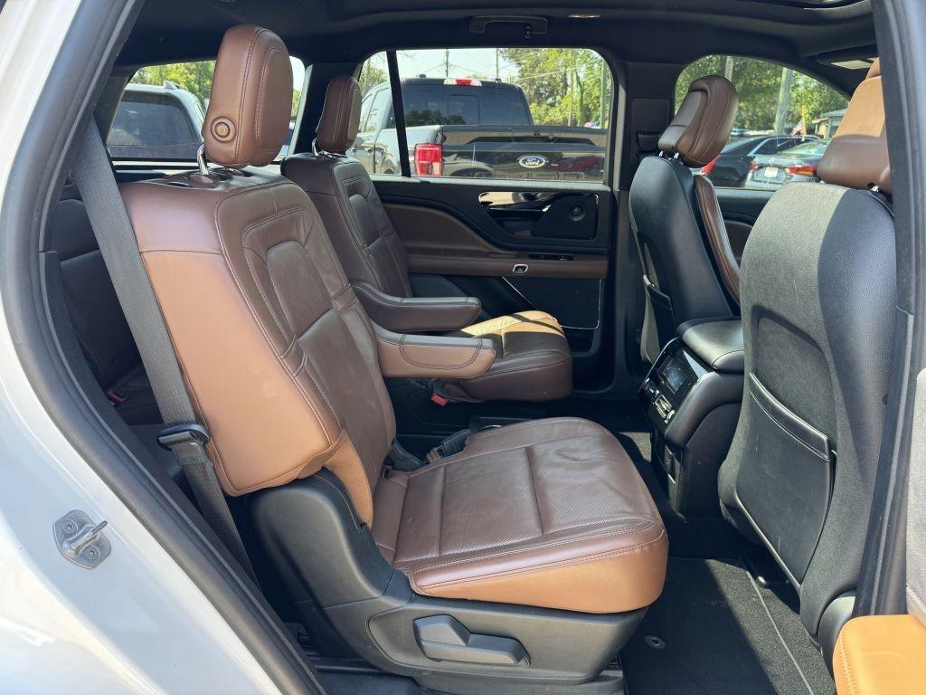 Lincoln Aviator  2020