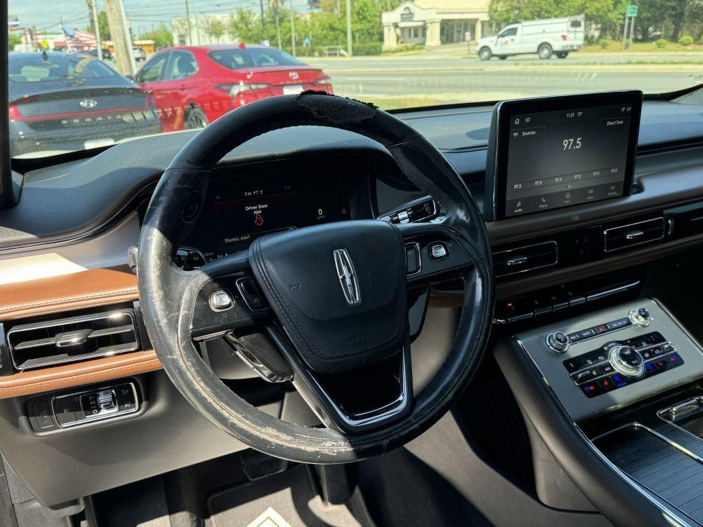 Lincoln Aviator  2020