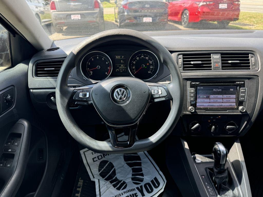 Volkswagen Jetta Sedan  2015