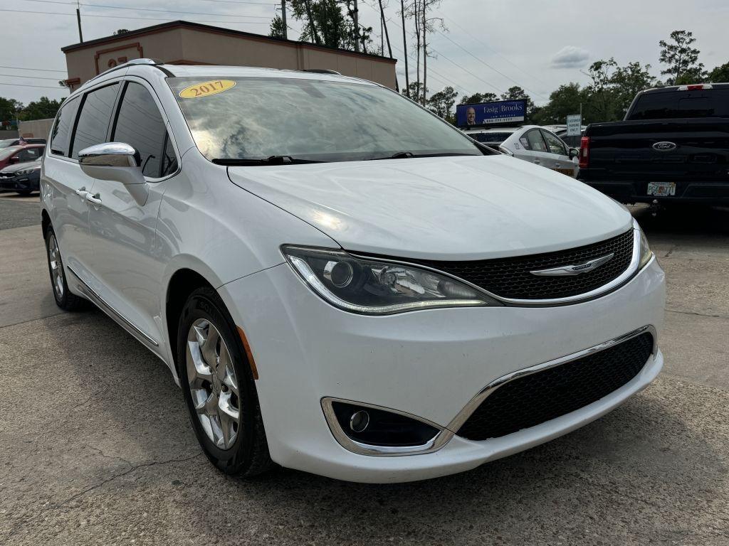 Chrysler Pacifica  2017