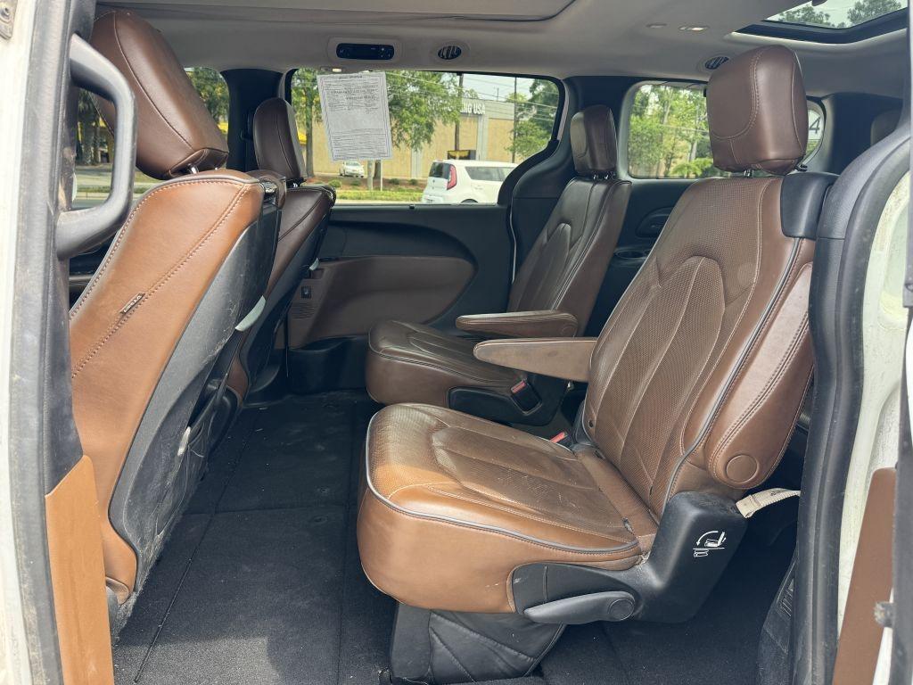 Chrysler Pacifica  2017