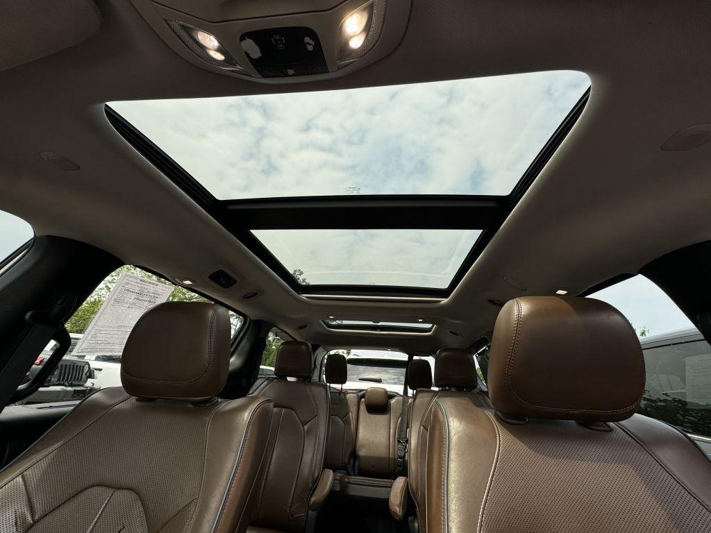 Chrysler Pacifica  2017