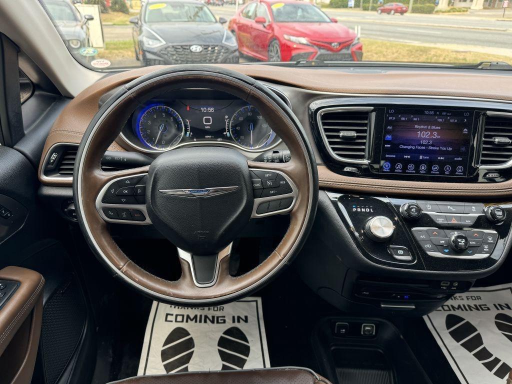 Chrysler Pacifica  2017