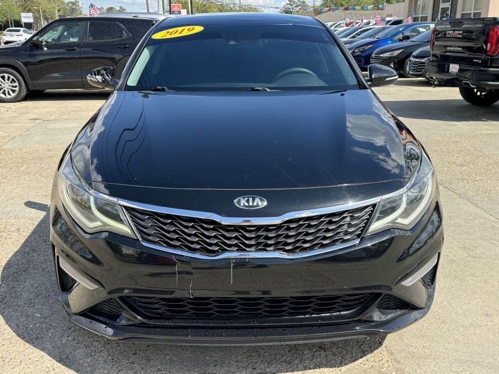 Kia Optima  2019