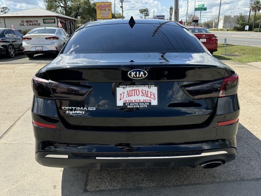 Kia Optima  2019