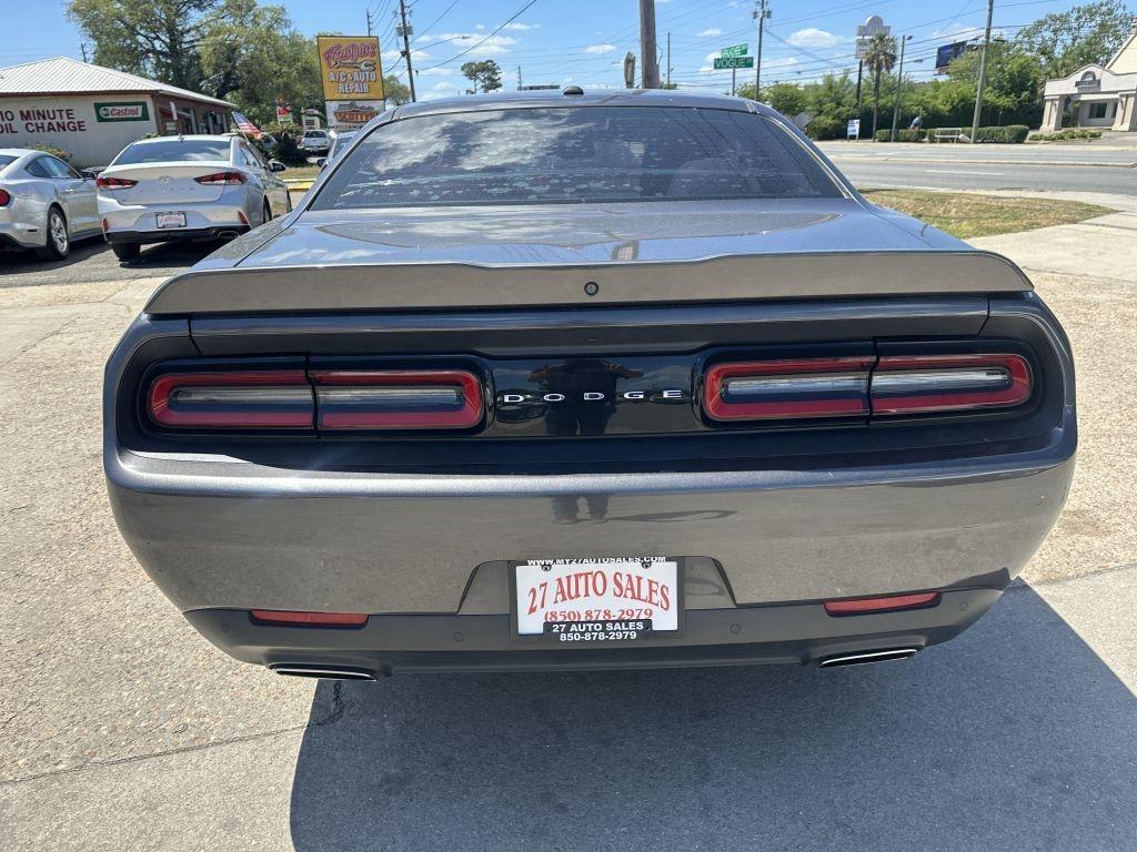 Dodge Challenger  2019