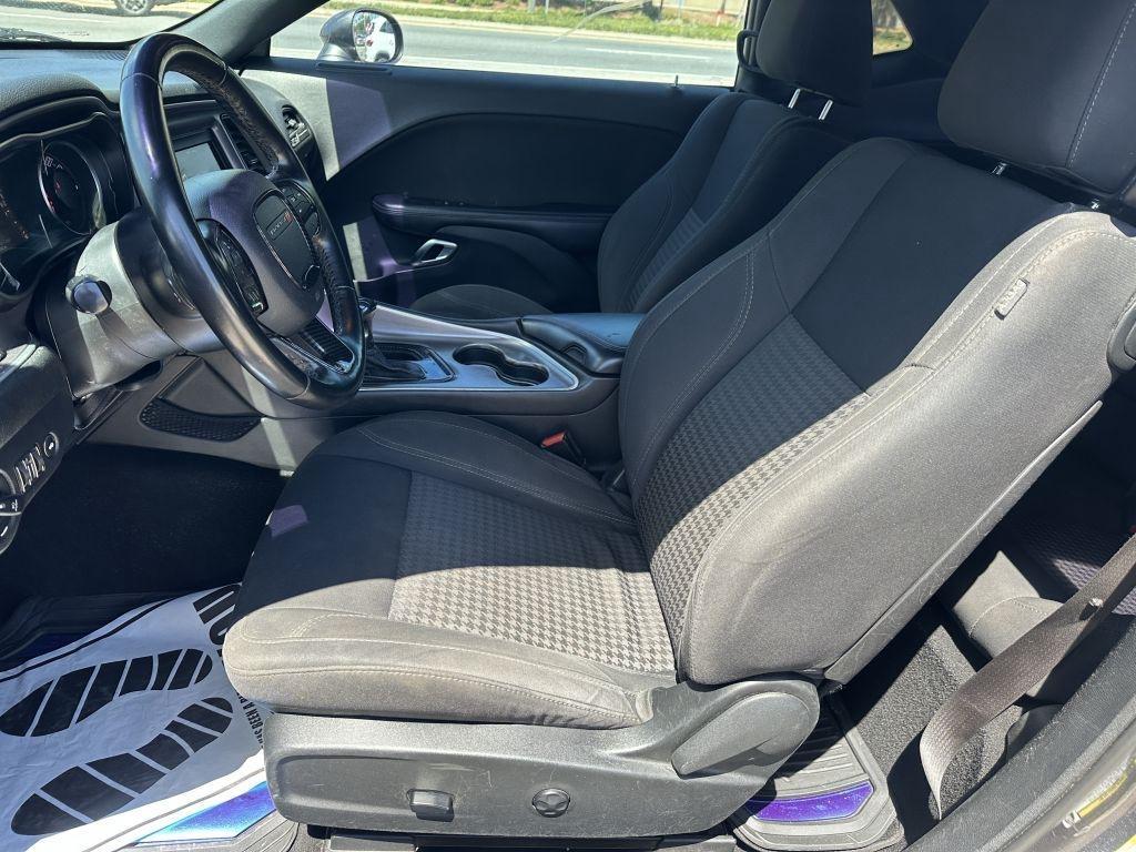 Dodge Challenger  2019