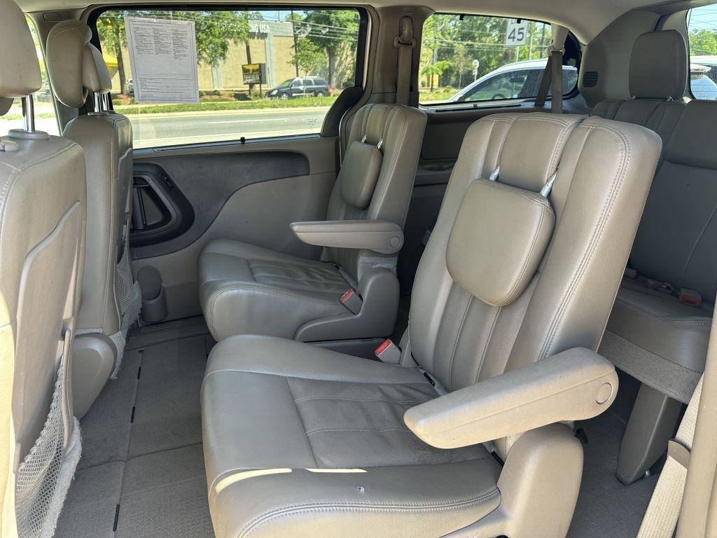 Chrysler Town & Country  2016