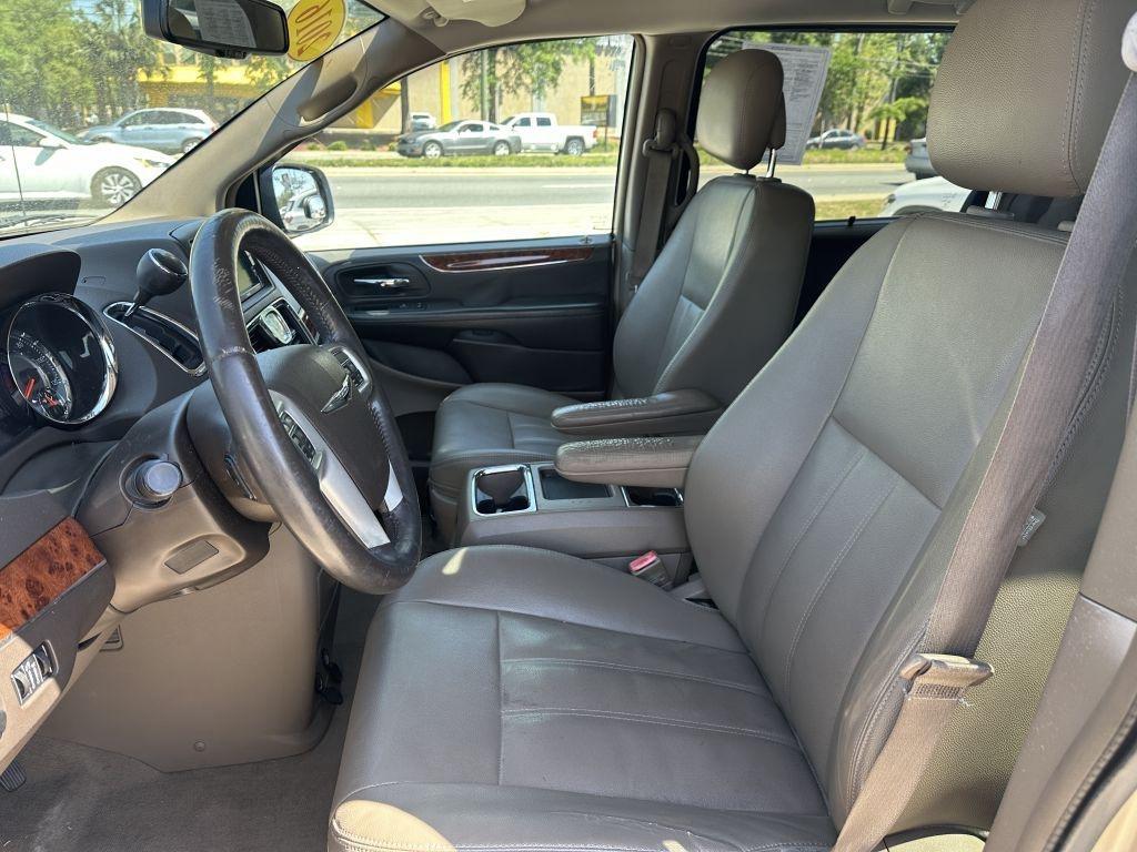 Chrysler Town & Country  2016