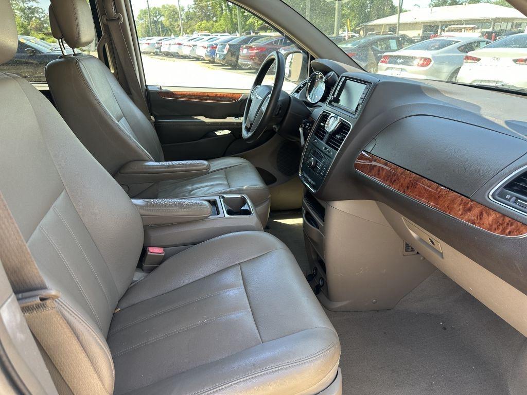 Chrysler Town & Country  2016