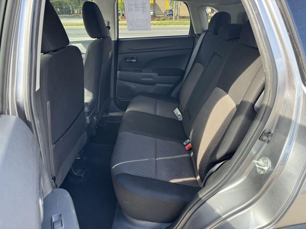 Mitsubishi Outlander Sport  2018