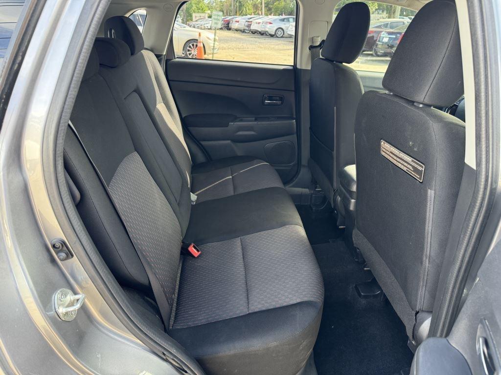 Mitsubishi Outlander Sport  2018