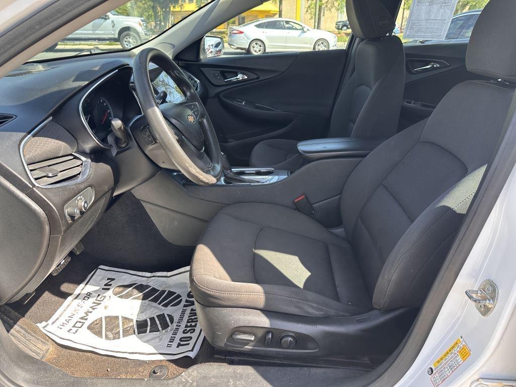 Chevrolet Malibu  2020