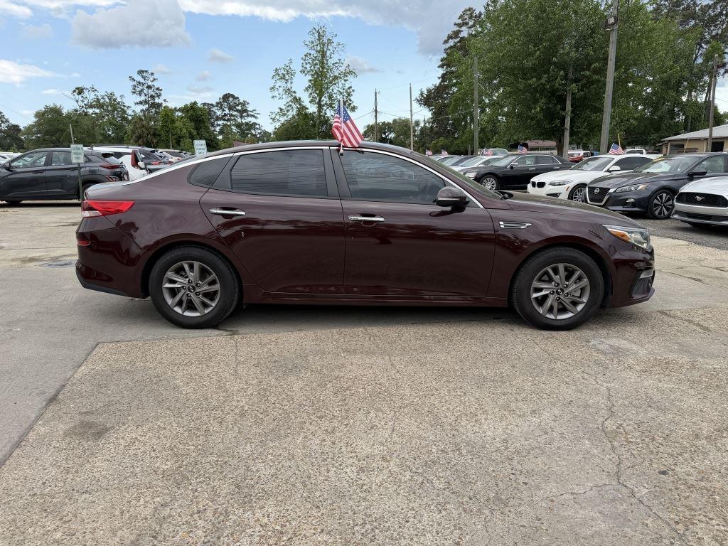 Kia Optima  2020