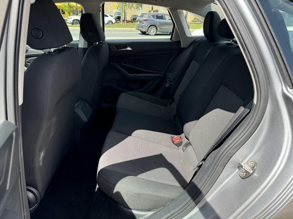 Volkswagen Jetta  2020